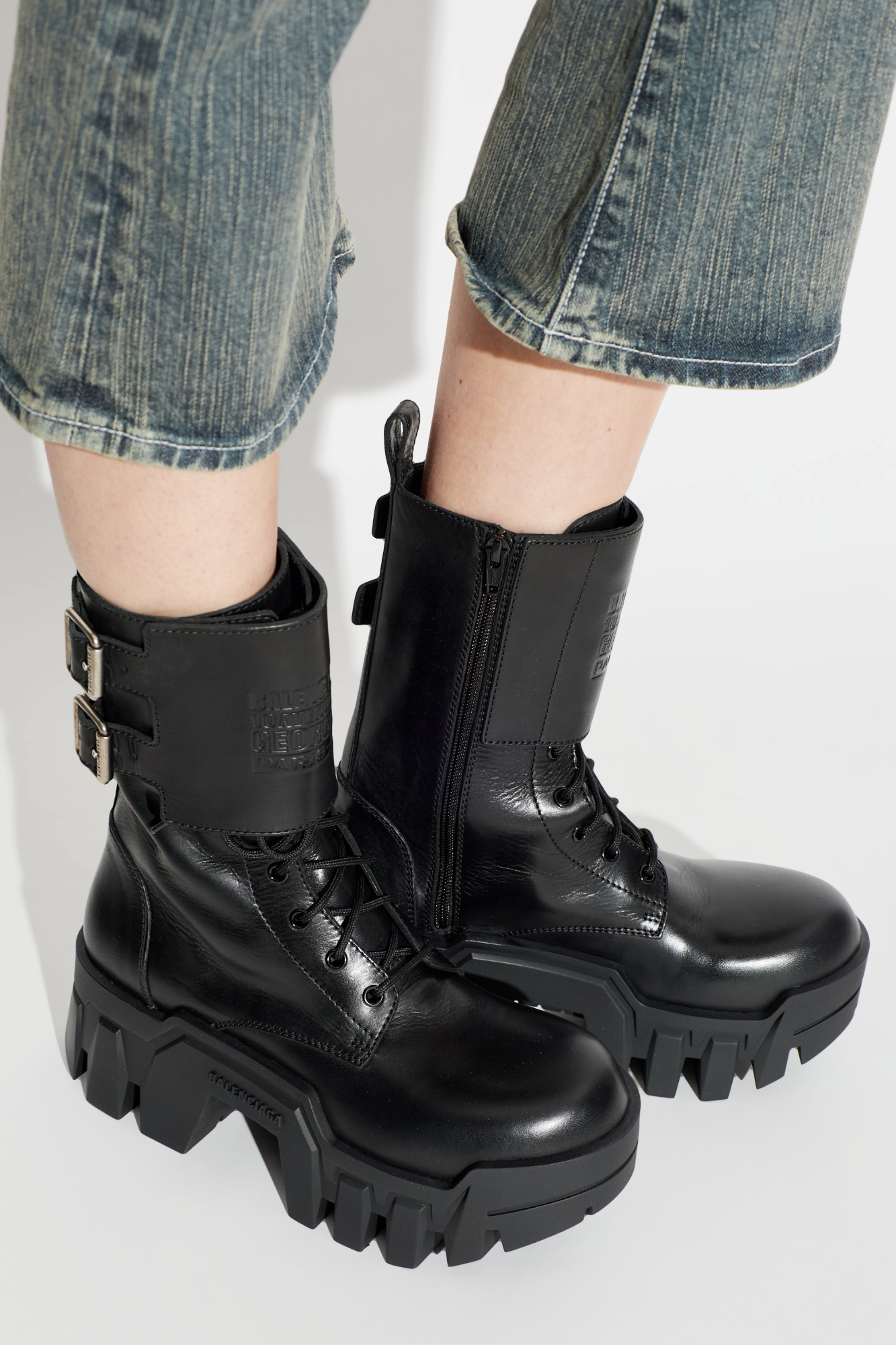 Black 'Bulldozer Combat' platform ankle boots Balenciaga - Vitkac GB